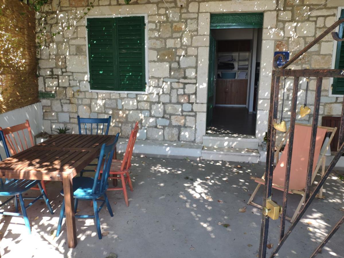 Beach House Gusla Komiža Exterior foto